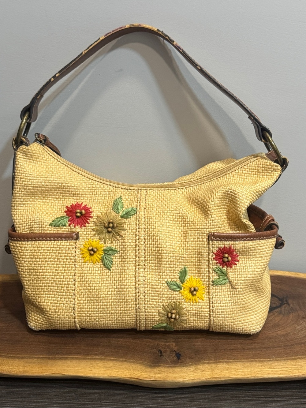 Vintage 90’s Fossil Yellow Floral Embroidered Straw Shoulder Bag Purse